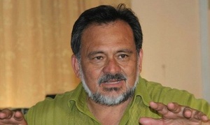 Sixto Pereira afirma que el salario del Congreso solo le sirve para “sobrevivir”