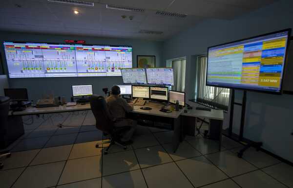 EBY incorporó sistema de Vídeo Wall en Sala de Control de la Central Hidroeléctrica | 1000 Noticias