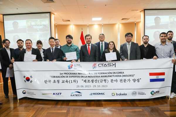 Jóvenes profesionales se capacitarán en Corea para habilitación de centro automotriz - .::Agencia IP::.