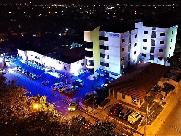 Sanatorio Santa Barbara cumple 27 años asociados al éxito - La Tribuna