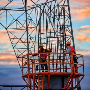 Obras viales generaron más de 300.000 empleos en 5 años