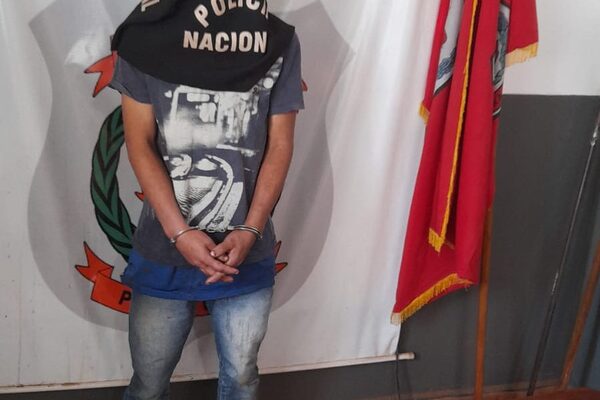 Imputan a joven que habría asaltado a punta de cuchillo a su hermana