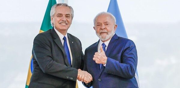 Alberto Fern谩ndez le dice a Lula da Silva: "Usted tiene un amigo en problemas" - Revista PLUS