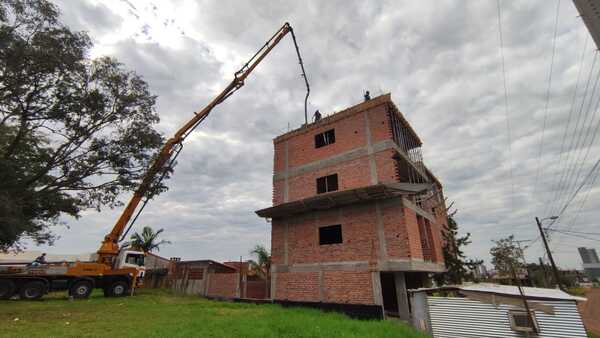 CADA VEZ FALTA MENOS PARA LA CULMINACIÓN DEL EDIFICIO “VALESKA” EN ENCARNACIÓN - Itapúa Noticias
