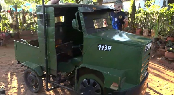 Viral: con ingenio, iteño transformó su motocarro en un camioncito - trece