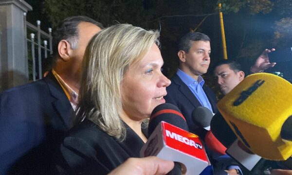 Lilian Samaniego he’i que acompañarán la candidatura de Beto Ovelar a la presidencia del Senado