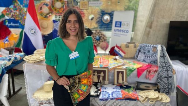 Felipa Home llegó a París con 50 productos, entre abanicos de ñanduti y espejos de karanda’y