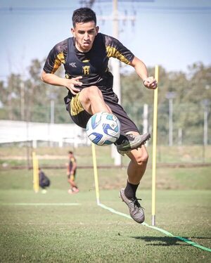 Guaraní: El Cacique, con las flechas preparadas - Fútbol - ABC Color