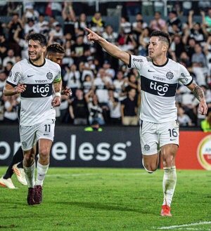 Olimpia-Melgar: El Decano apunta alto - Fútbol - ABC Color