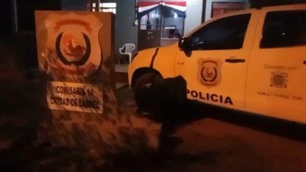 Lo detuvieron por golpear a su padre hasta hacerle perder la vista - Noticiero Paraguay