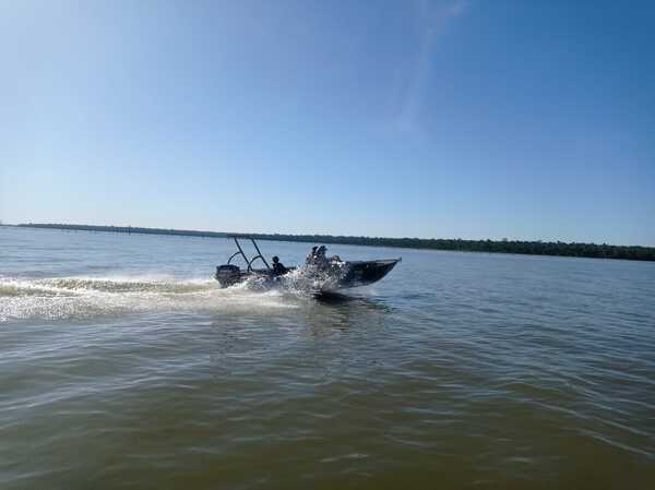 Presencia irregular de la Armada podría traer conflicto diplomático con Argentina - La Tribuna