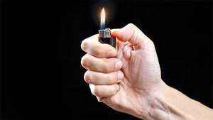 Joven prende fuego a la casa de su madre tras una discusión con su pareja