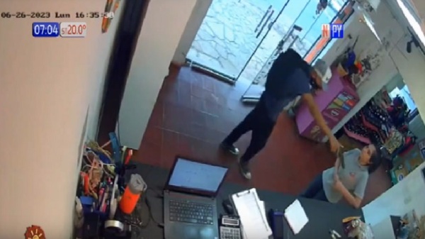 Asaltan veterinaria en Fernando de la Mora - Noticias Paraguay