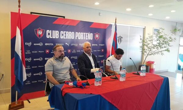 Presentan a Cecilio Domínguez como refuerzo azulgrana: “Cerro pesa mucho en mi corazón”