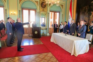Jefe de Estado tomó juramento al ministro de Desarrollo Social - .::Agencia IP::.