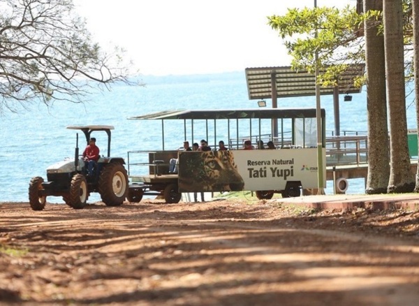 Itaipú celebra 39 años de creación de cuatro reservas naturales
