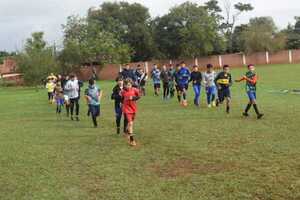 Selección encarnacena de fútbol sub 13 se prepara para el Campeonato Nacional de interligas