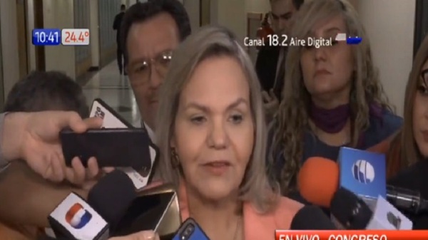 Senadora Samaniego llega a acuerdo con Honor Colorado - Noticias Paraguay