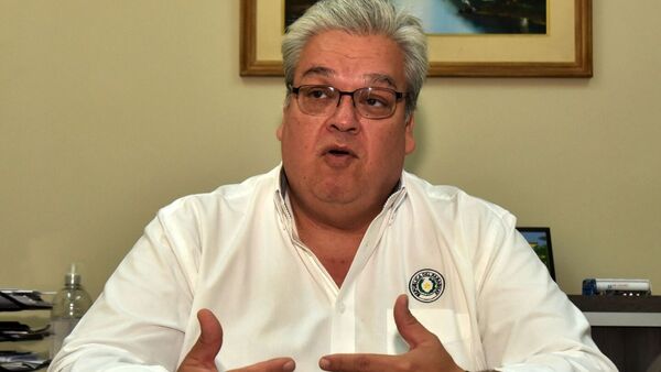 Felipe González será el ministro de Salud en gobierno de Santiago Peña