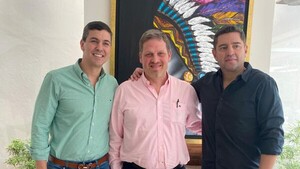 ANÁLISIS POLÍTICO Pequeñas señales del poder absoluto