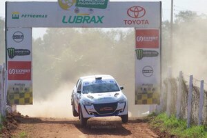 Versus / Los Cruz avisan con un 1-2 en la “pole” de la Tracción Simple