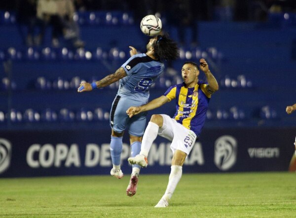 Versus / Resistencia amargó a Luqueño sobre el final del partido en Villa Elisa