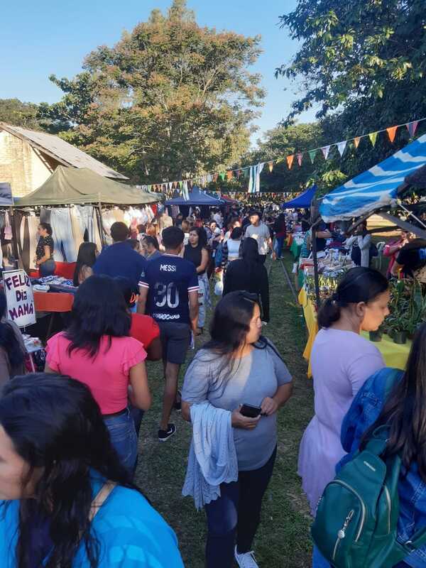 Artesanos y emprendedores preparan feria en Ypacaraí - Unicanal