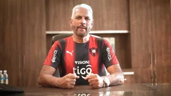 Zapag: "Tienen que mojar la camiseta y demostrar al hincha que están preparados"