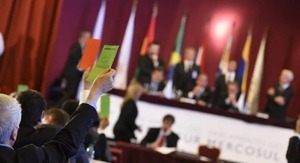 Diario HOY | Parlasurianos se despidieron: ya no habrá sueldazos por reunirse un par de veces al año