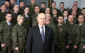 Las fuerzas armadas rusas evitaron una 'guerra civil', dice Putin