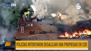 Vecinos repelen a la Policía en frustrado desalojo en Ciudad del Este