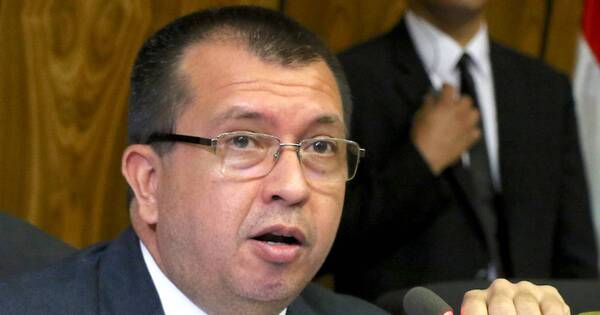 La Nación / Tercera bancada colorada reafirma apoyo a Beto Ovelar para presidir el Senado