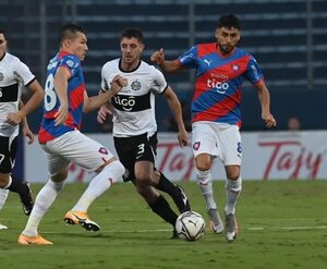 Conacom pide a APF que promueva competencia en cesión de derechos de transmisión de fútbol paraguayo - Economía - ABC Color