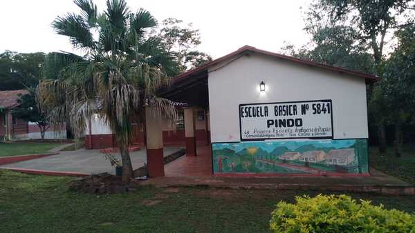 Hurto dos notebooks en escuela de San Cosme y San Damián