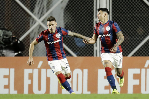 Versus / Adam Bareiro guía a los "playoffs" de la Copa Sudamericana a San Lorenzo