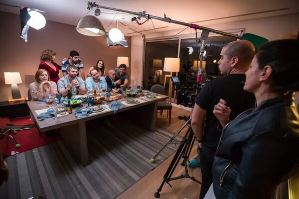 Corto “Junto con nuestros padres y amigos” estrenará en Paraguay - Cine y TV - ABC Color