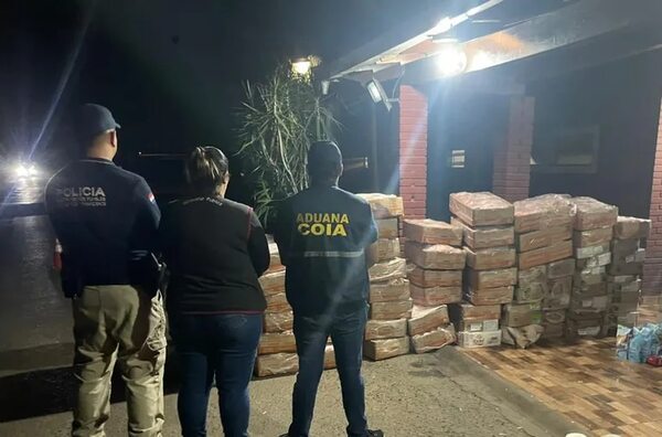 Incautan más de una tonelada de productos avícolas de contrabando - Policiales - ABC Color