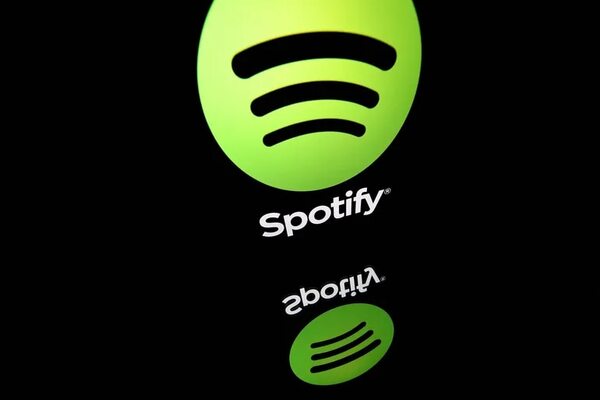 Plan “anti-Spotify” suma rechazo, pero lo postergarían - Política - ABC Color