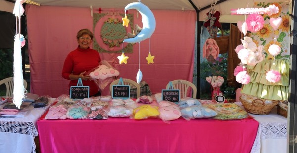 Mujeres emprendedoras y productoras realizan su feria de exposición este jueves en Villa Elisa