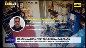 Video: Reducen a asaltantes y recuperan auto robado  - ABC Noticias - ABC Color