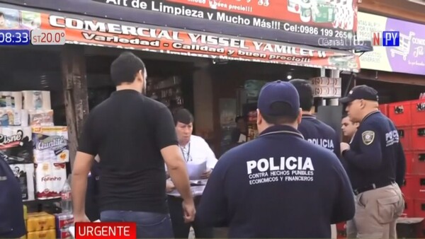 Fiscalía allana locales del Mercado de Luque en busca de contrabando