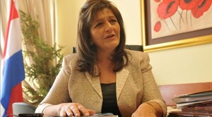 Diario HOY | Blanca Ovelar está desorientada, según Bachi