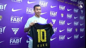 "Kaku" Romero Gamarra fue presentado como el nuevo "10" del Al Ain