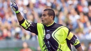 Versus / FIFA recuerda lo mejor de José Luis Chilavert en el Mundial de Francia 1998