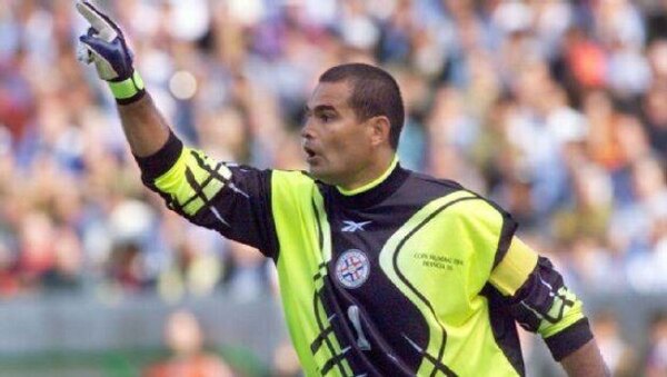 Versus / FIFA recuerda lo mejor de José Luis Chilavert en el Mundial de Francia 1998