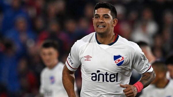 Nacional clasifica a octavos con gol de Polenta