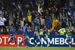 Emelec se mete en el repechaje para octavos de la Sudamericana - Fútbol - ABC Color