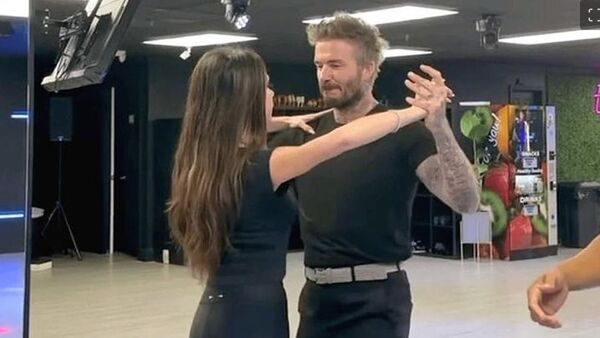 Así disfruta David Beckham las canciones de Juan Gabriel, mientras cocina burritos