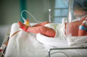 Confirman que una beba cayó y sufrió una fractura en un hospital de CDE - Noticiero Paraguay