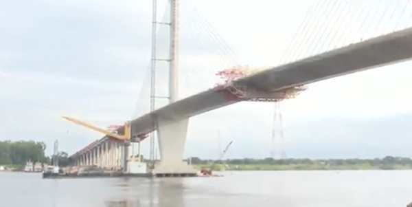 Se colocó el último tirante del Puente Héroes del Chaco - C9N